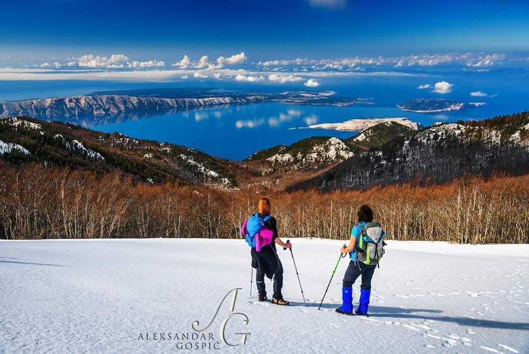 Apartman Legac Starigrad  Exteriér fotografie
